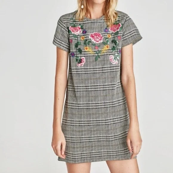 zara embroidered shift dress Lucky Brand Embroidered Boho Mini Dress Size XS – theuntamedthread.com main image 0